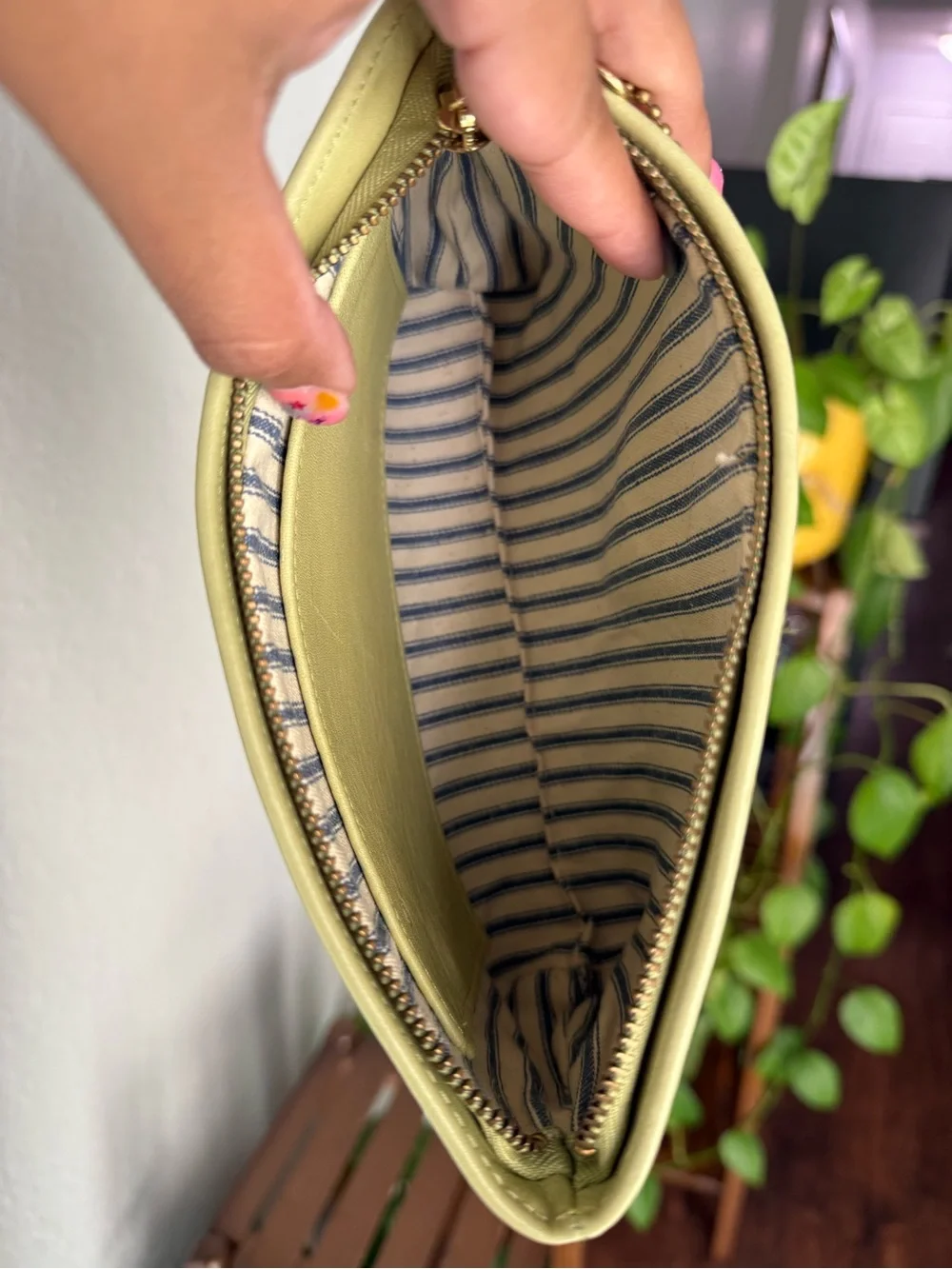 Vintage Coach Large Cosmetic Case 7172 in Lime